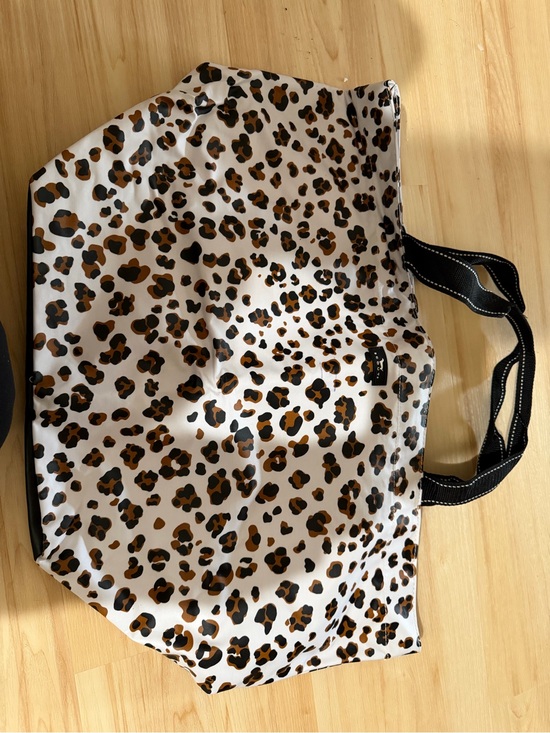 Scout Handbags - Scout Leopard Print Tote Bag in White, Brown & Black